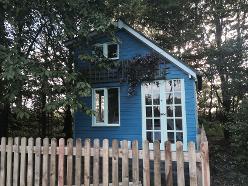 glamping cabin at friendly campsite